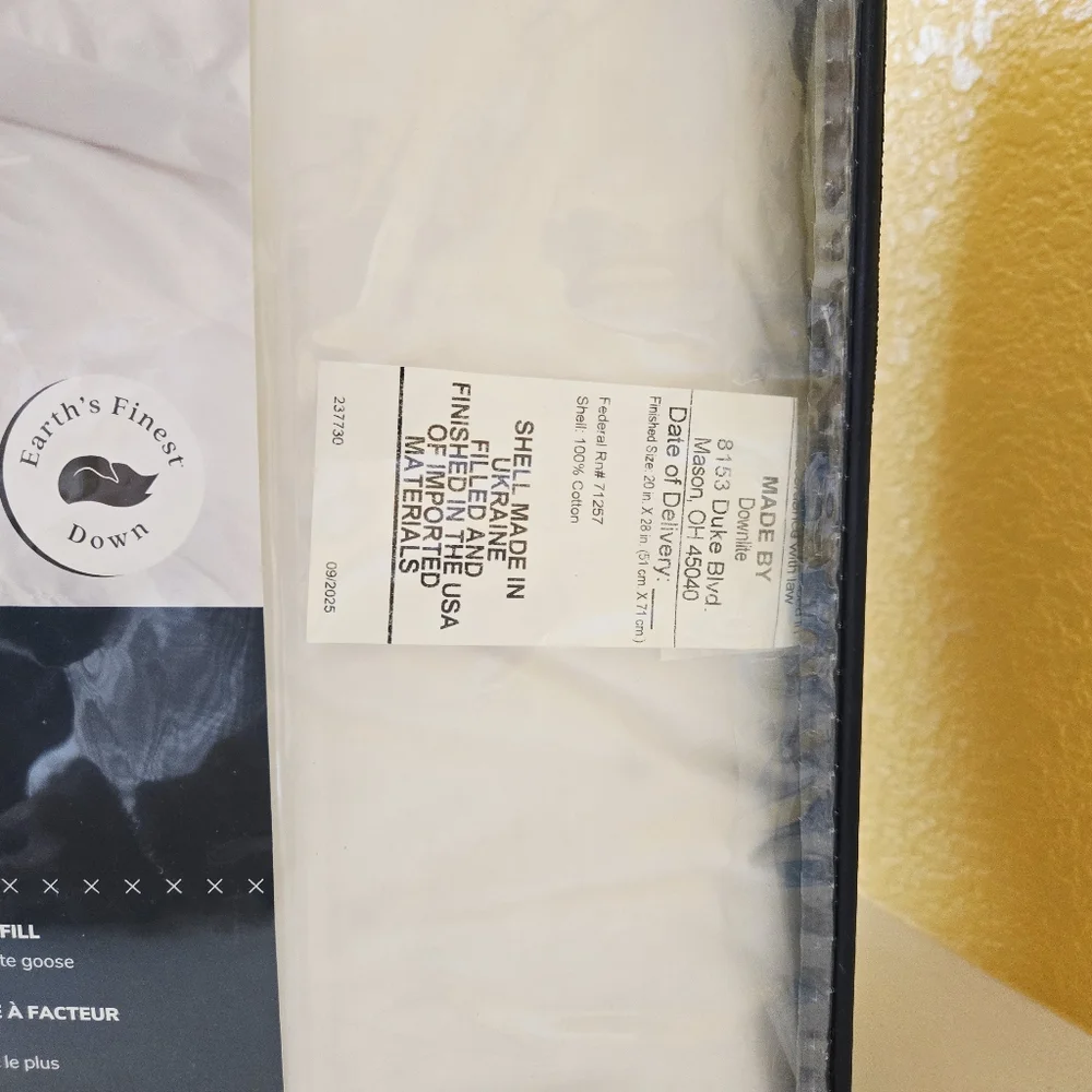 Stearns & Foster Luxurious 800 Fill Power White Goose Down Pillow Standard/Queen